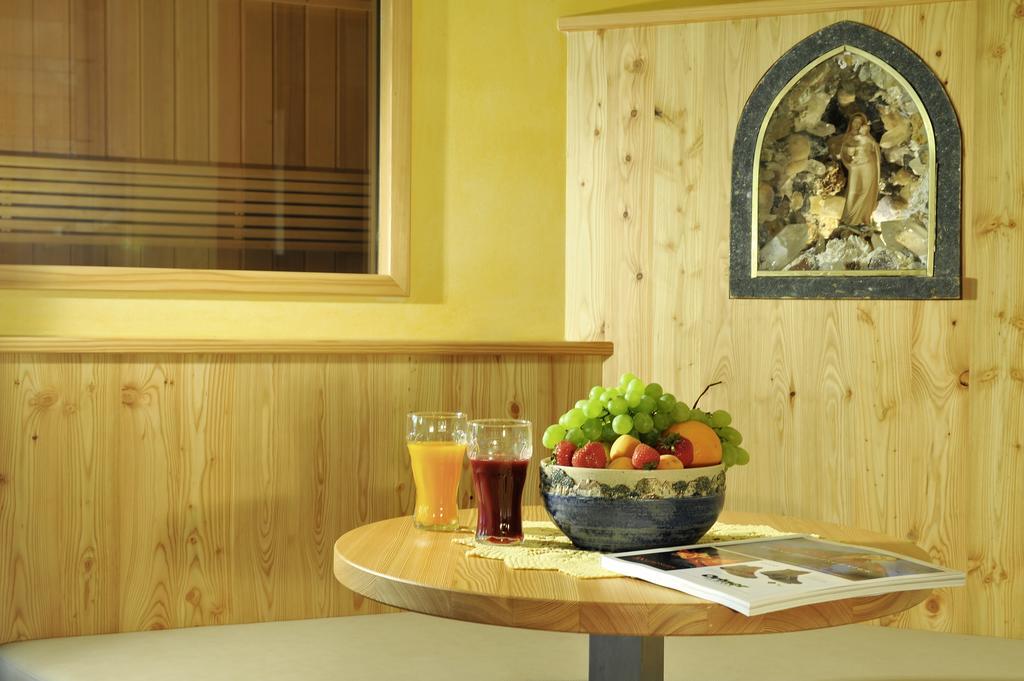 Familienhotel Moos-Alm Lienz Esterno foto
