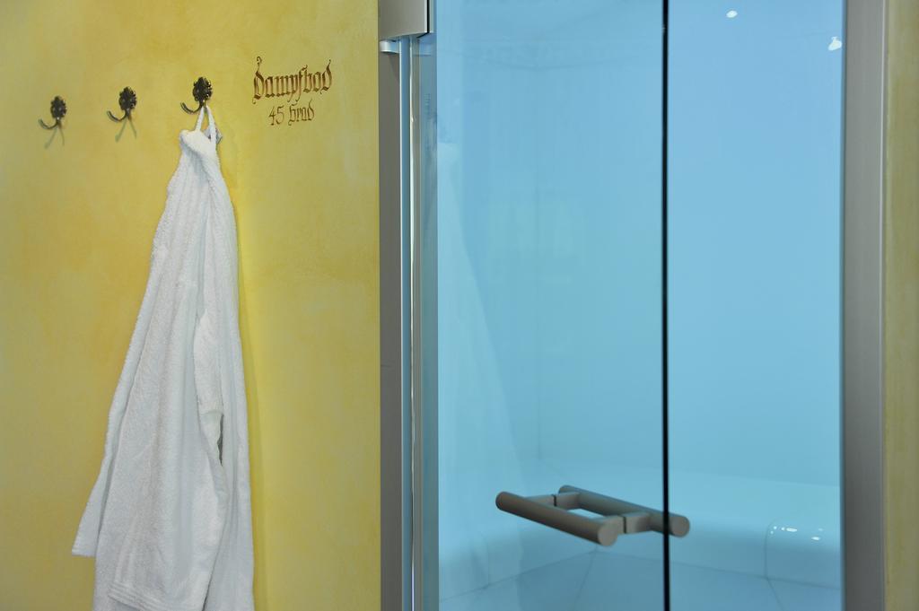 Familienhotel Moos-Alm Lienz Esterno foto